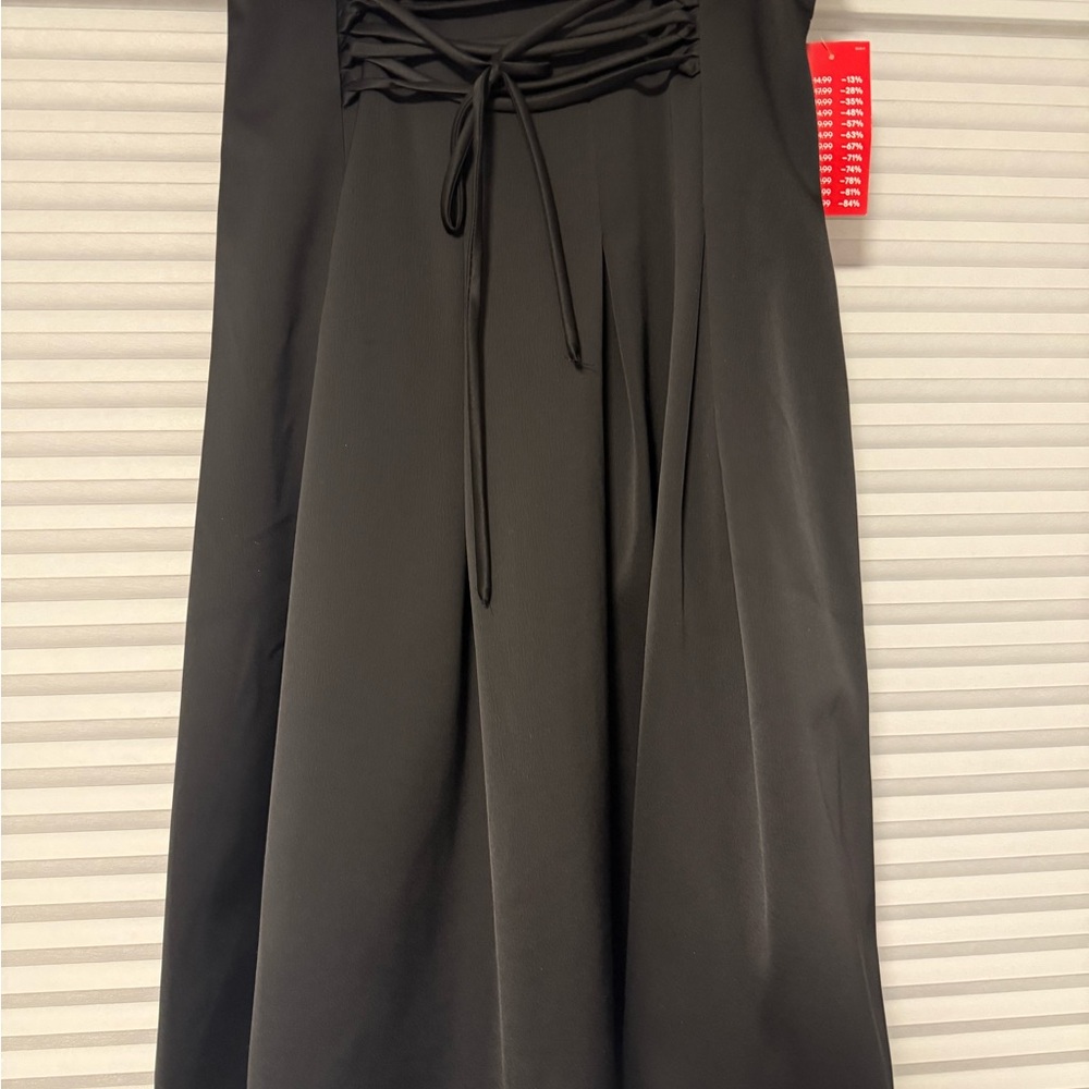 Elegant Black Skirt
